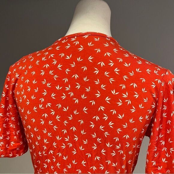Red leaf fake Wrap short sleeve Dress size medium - Picture 7 of 12